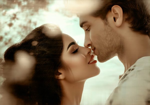 How to Enjoy Casual Love Without Losing Yourself